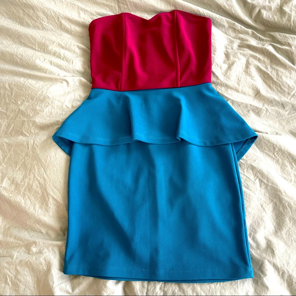 Mid Century Strapless Peplum